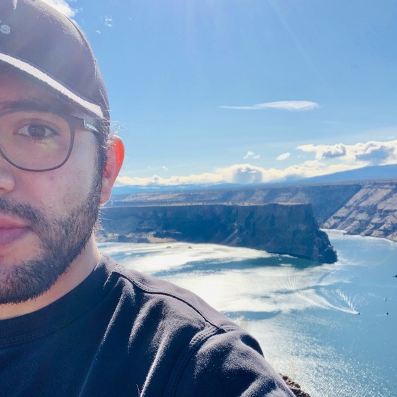 Meet your Posher, Michel. - Picture 3 of 5